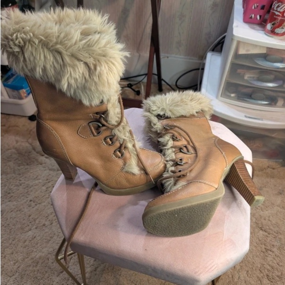 Report Tan Fur-Trimmed Heeled Boots